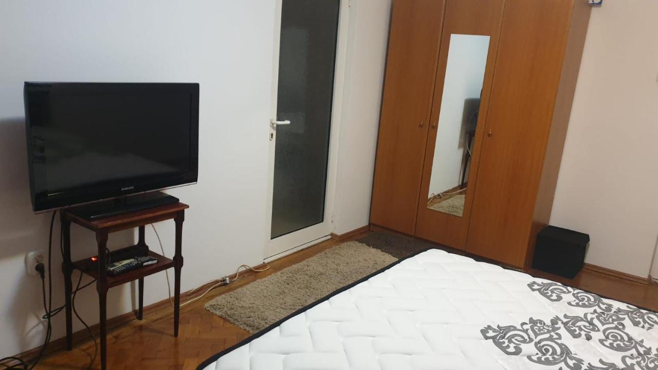 Апартаменти Apartamentdecebal Констанца Екстер'єр фото